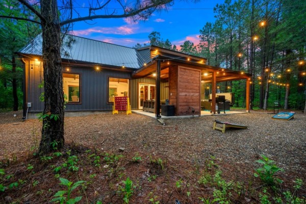 Metro Broken Bow Bliss